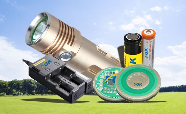 M8高亮远射户外照明灯