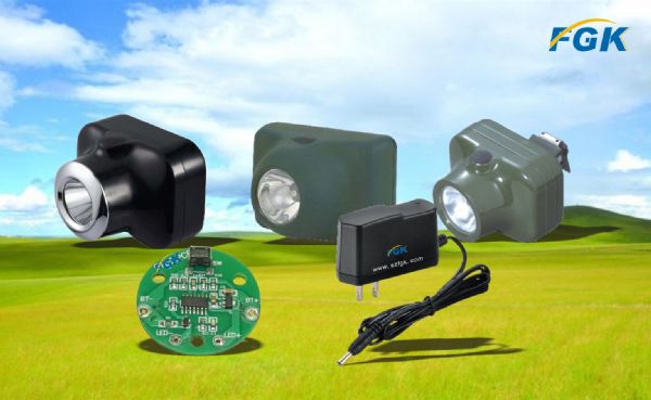 固态强光防爆头灯